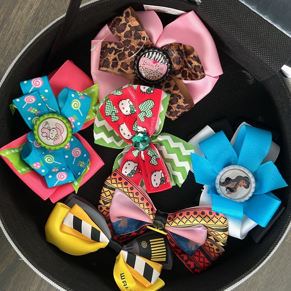GIRLS DISCO BOW BOX - Picture 12 of 12